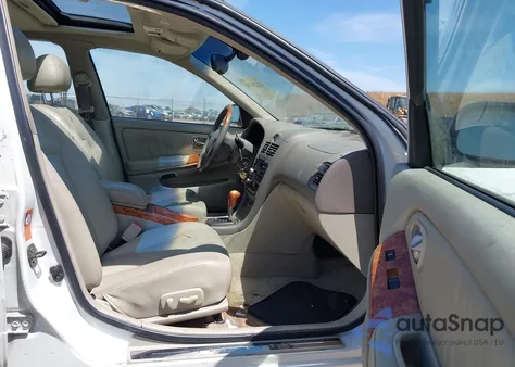 2002 Infiniti I35 Luxury from USA, damaged, VIN JNKDA31A62T011107